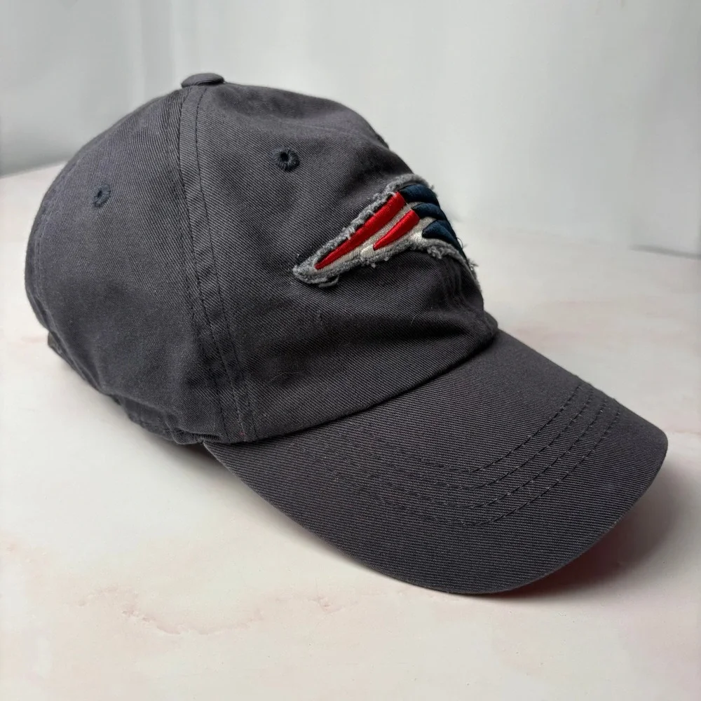 New England Patriots NFL Team Apparel Gray Dad Hat One Size Fits Most Super Bowl